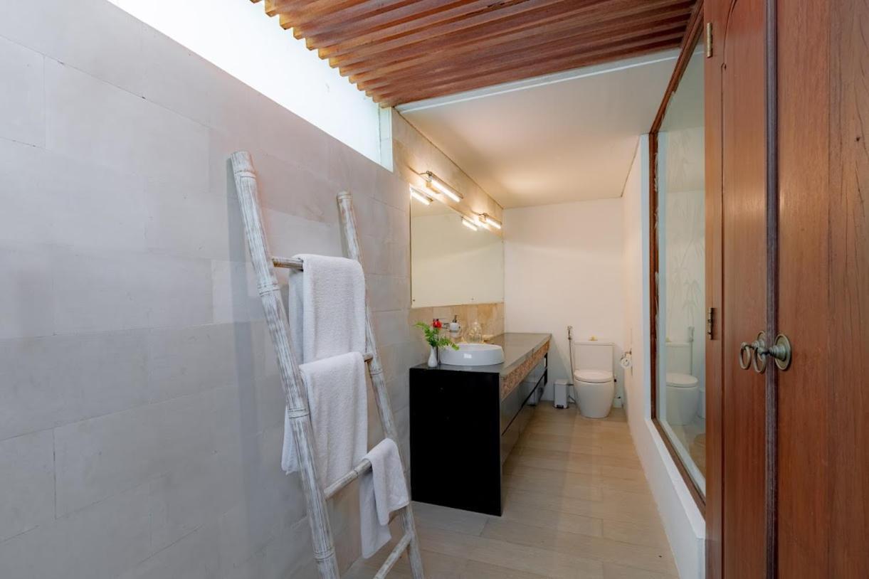 Bali Akasadua Villa 塞米亚克 外观 照片