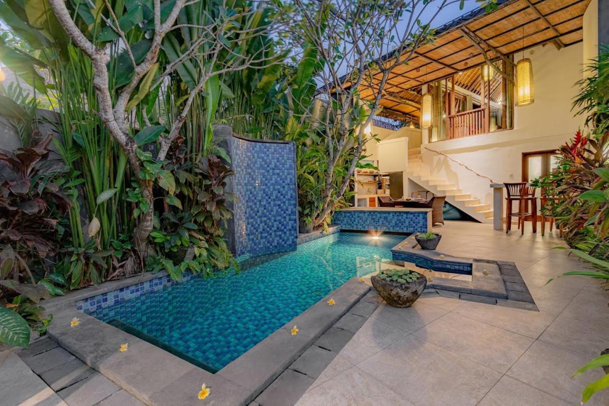 Bali Akasadua Villa 塞米亚克 外观 照片